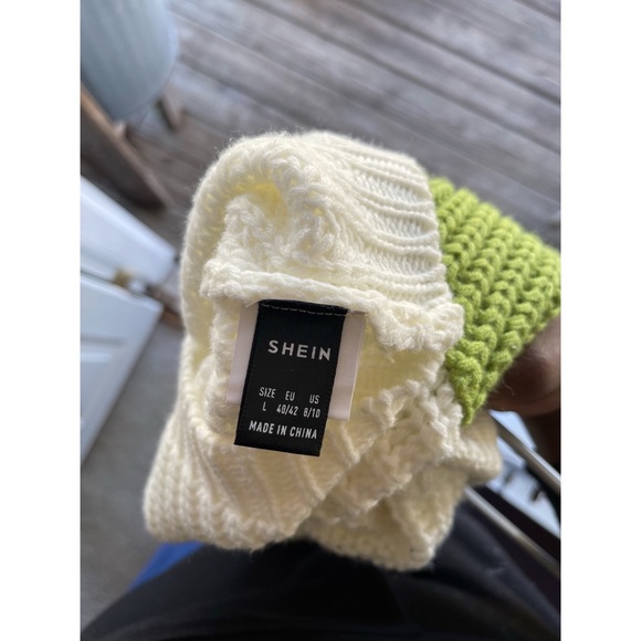 SHEIN Crop Top Sweater (Large) (Green / White / Green) - Picture 4 of 4